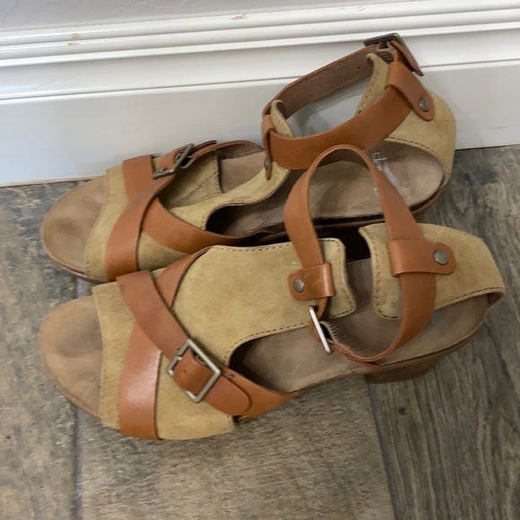 Dansko brown Leather sandals size 40 - Picture 1 of 14
